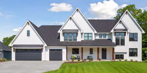 6500 Hawks Pointe