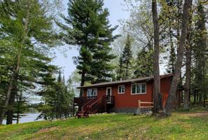 5538 Whispering Pines NW