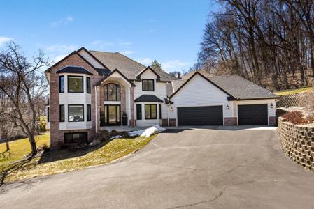 860 Fox Court
