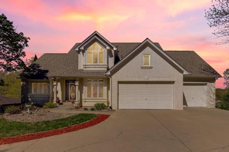 15807 West Avenue SE