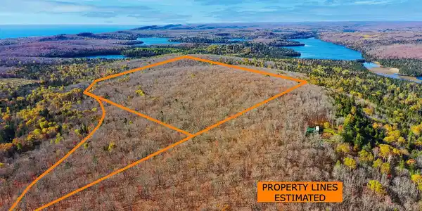 xx W Deeryard Lake Rd