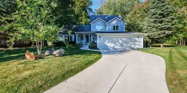 1045 Crest Ridge Court