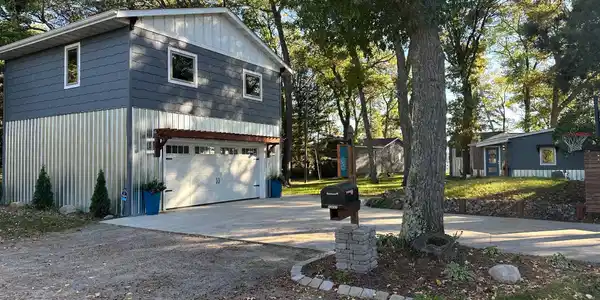 23257 Platte Lake