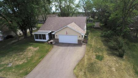 2270 Lake E