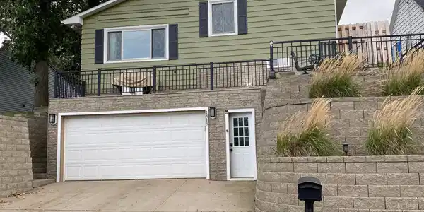 1415 Oak Beach