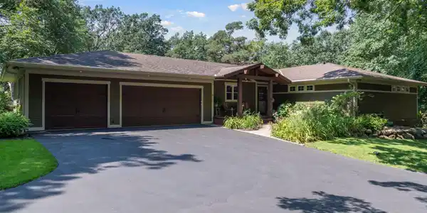 24 Shady Woods Road
