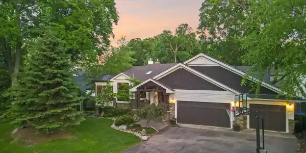 3115 Old County Road