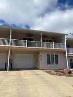 440 6th S
