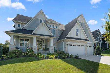 4264 Woodland Court