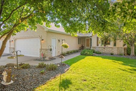 2574 Parkview