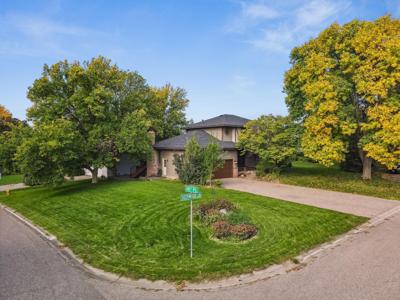 4875 Deerwood N