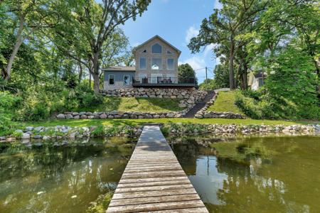 565 Brooks Lake Road NW