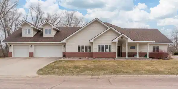 101 Shoreview Drive