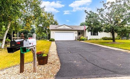3300 Lake View Lane