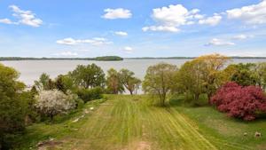 7860 (Lot 1) Laketown