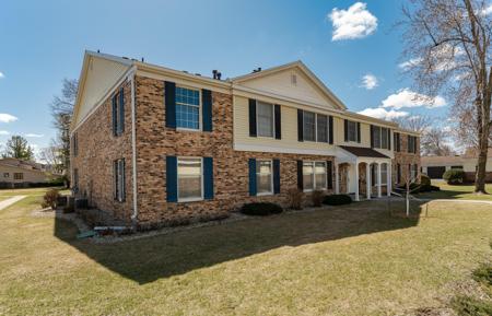 2053 Carriage Drive SW