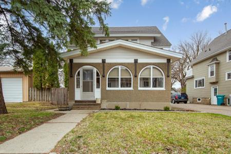 117 3rd Avenue NE