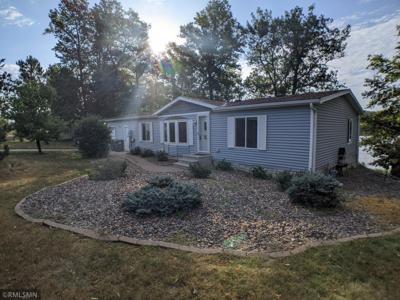 16105 Linneman Lake