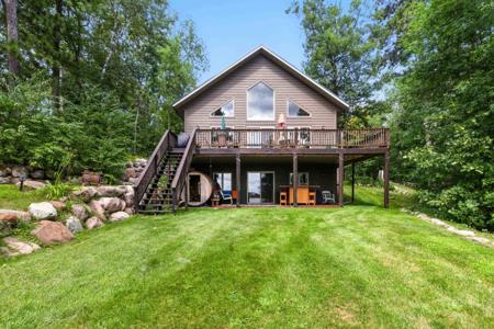 1898 Hay Lake Drive NW