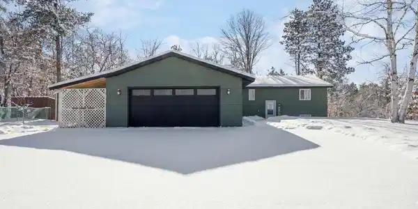 4907 Pine Needle Drive