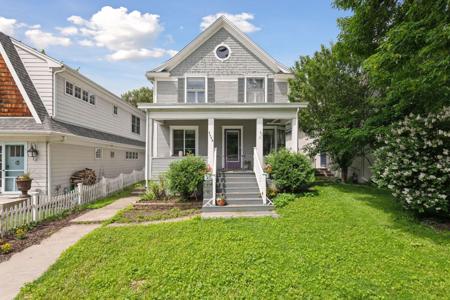 2608 W 45th Street