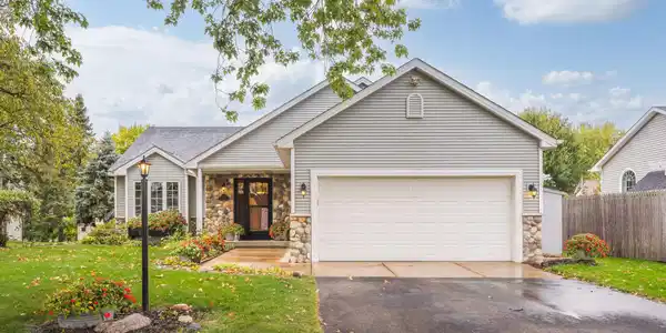 5697 Windmill Drive