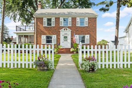 12590 Newell