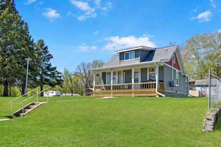 526 Superior Avenue