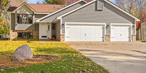 3685 Basswood SW