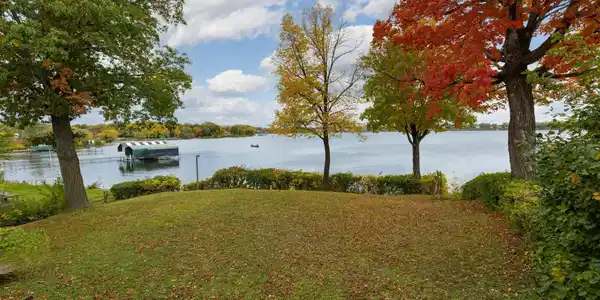 36 Interlachen Court