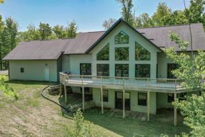 44193 Maple Lane