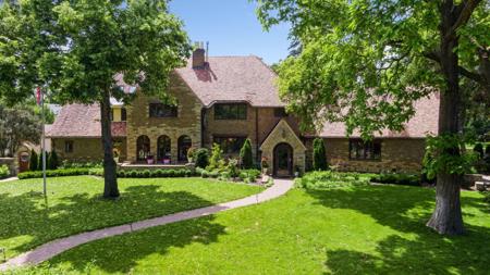 4861 E Lake Harriet Parkway