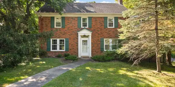 86 Locust Street