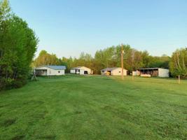 4748 County 73 E