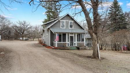 219 Main Street N