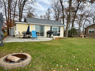 22957 N Platte Lake Road