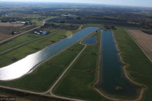 829 Trophy Lake