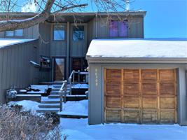 9030 Neill Lake