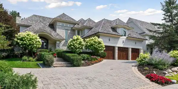 16103 Crosby Cove