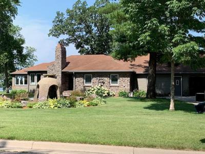 1119 Riverview