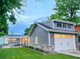 440 Shorewood