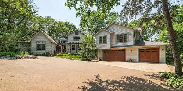 11 Dellwood