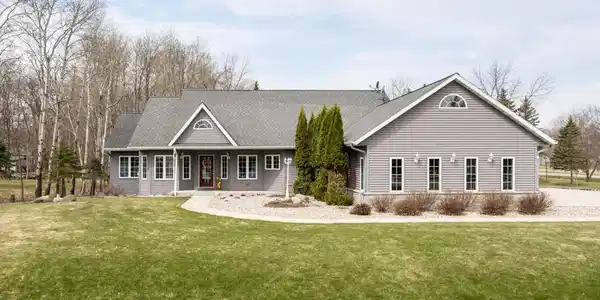 6036 County Road 11 NW