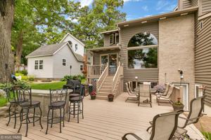 103 Harriet Street E