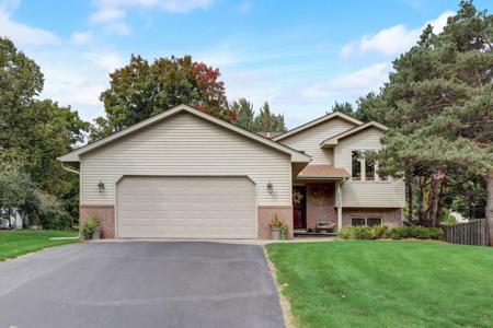 17644 Weaver Lake