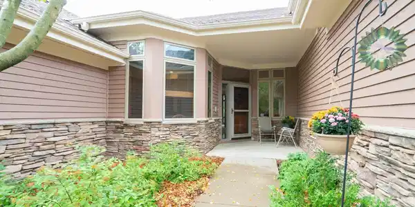 3392 Glynwater Trail NW