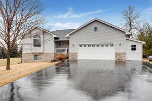 2290 Cedarcrest Court