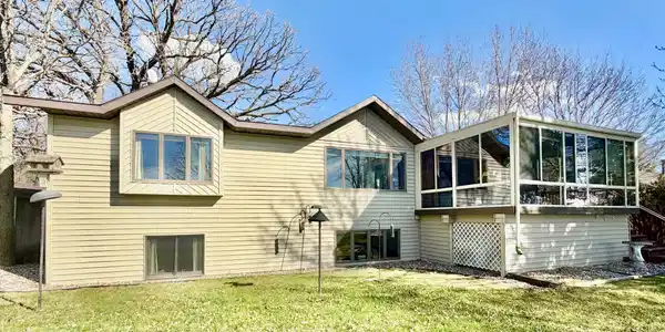 52 Deer Path Road
