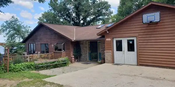 18986 County Road 5 NW