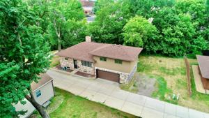 103 Redwood